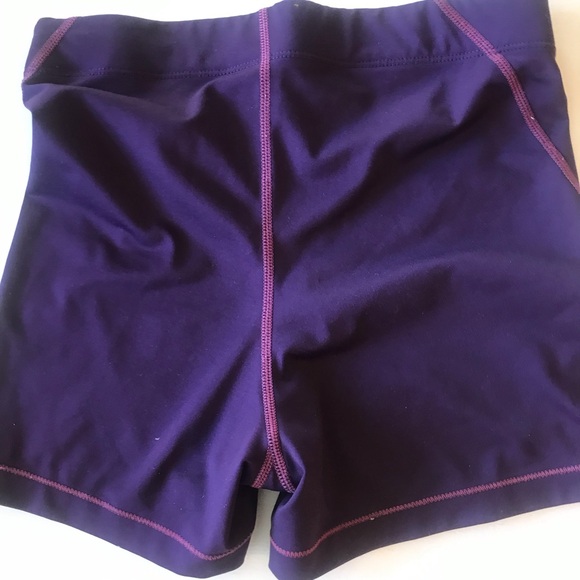 Nike Pro bike shorts - Picture 2 of 3